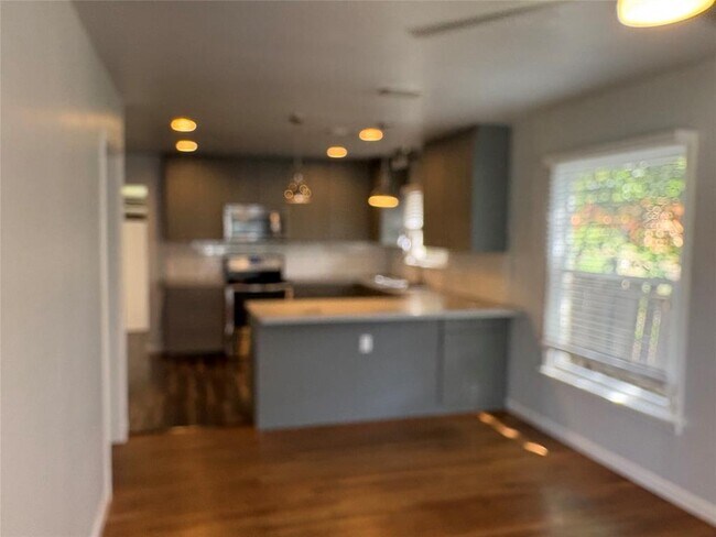 Foto del edificio - 4312 Hank Ave