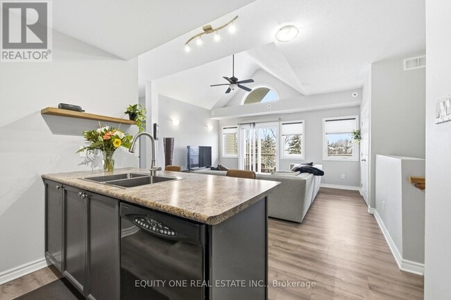 Building Photo - 175 Waterbridge Dr