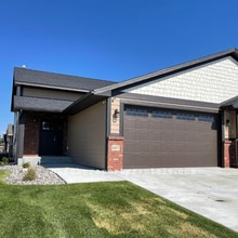 Building Photo - 1417 Columbine Dr