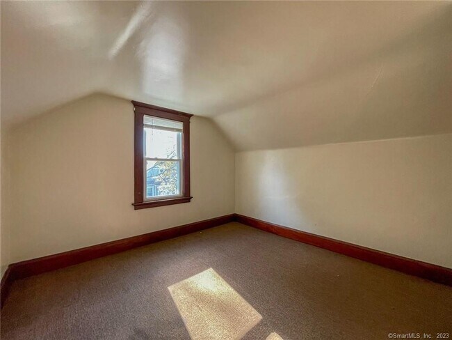 Building Photo - 56 Wolcott Ave