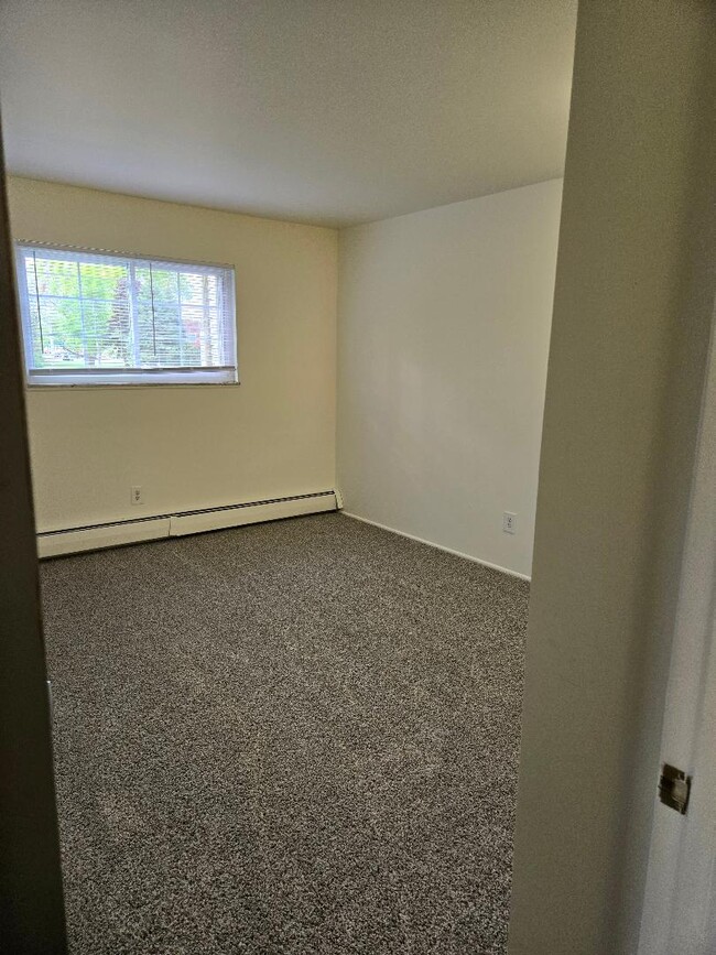 Bedroom 1 - Orchard Manor Apartments