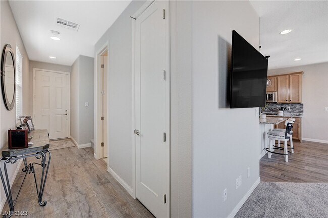 Building Photo - 10122 Ashford Ml Ct