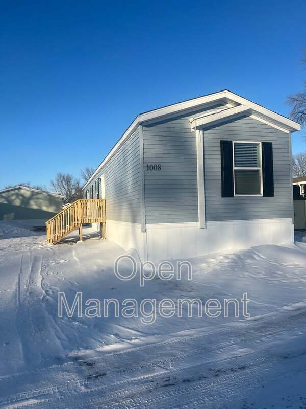 Foto del edificio - 825 1st Ave E