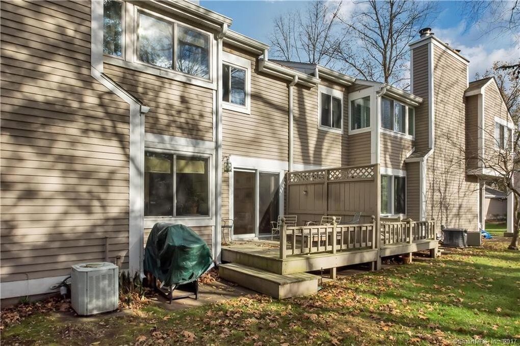 21 Old Mill Ct, Simsbury, CT 06070 Townhome Rentals in Simsbury CT