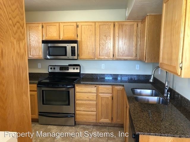Building Photo - 2 br, 2 bath Apartment - 1162 E 6600 S #1