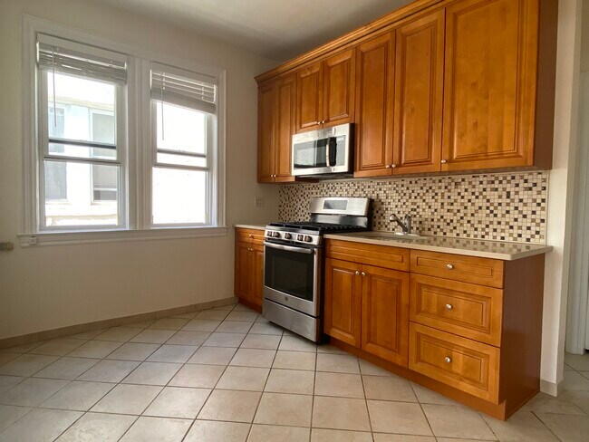 Foto del edificio - 2545 46th St