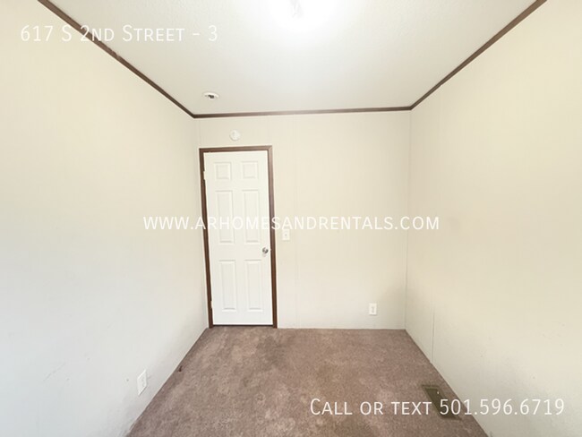 Foto del edificio - 617 S 2nd St