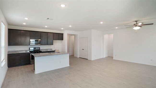 Foto del edificio - 25810 Northpark Pine Dr
