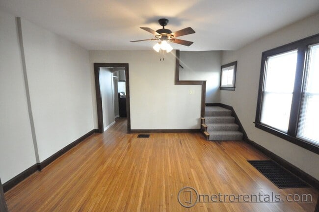 Building Photo - 63-65 E Como Avenue