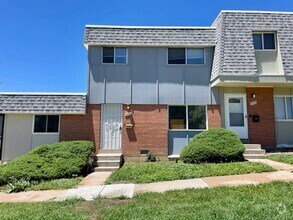 Building Photo - 8701 Santa Fe Dr