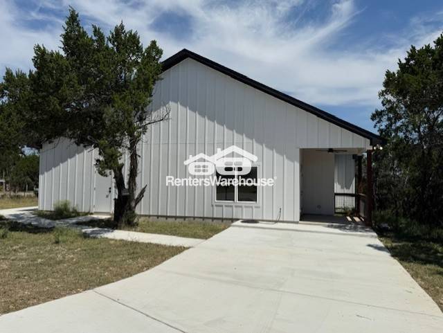 Foto del edificio - 664 Rolling Hills Dr