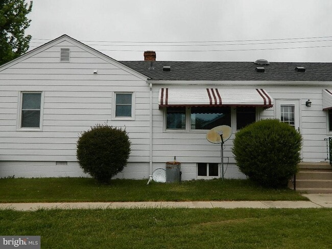 Building Photo - 41665 Tudor Hall Rd