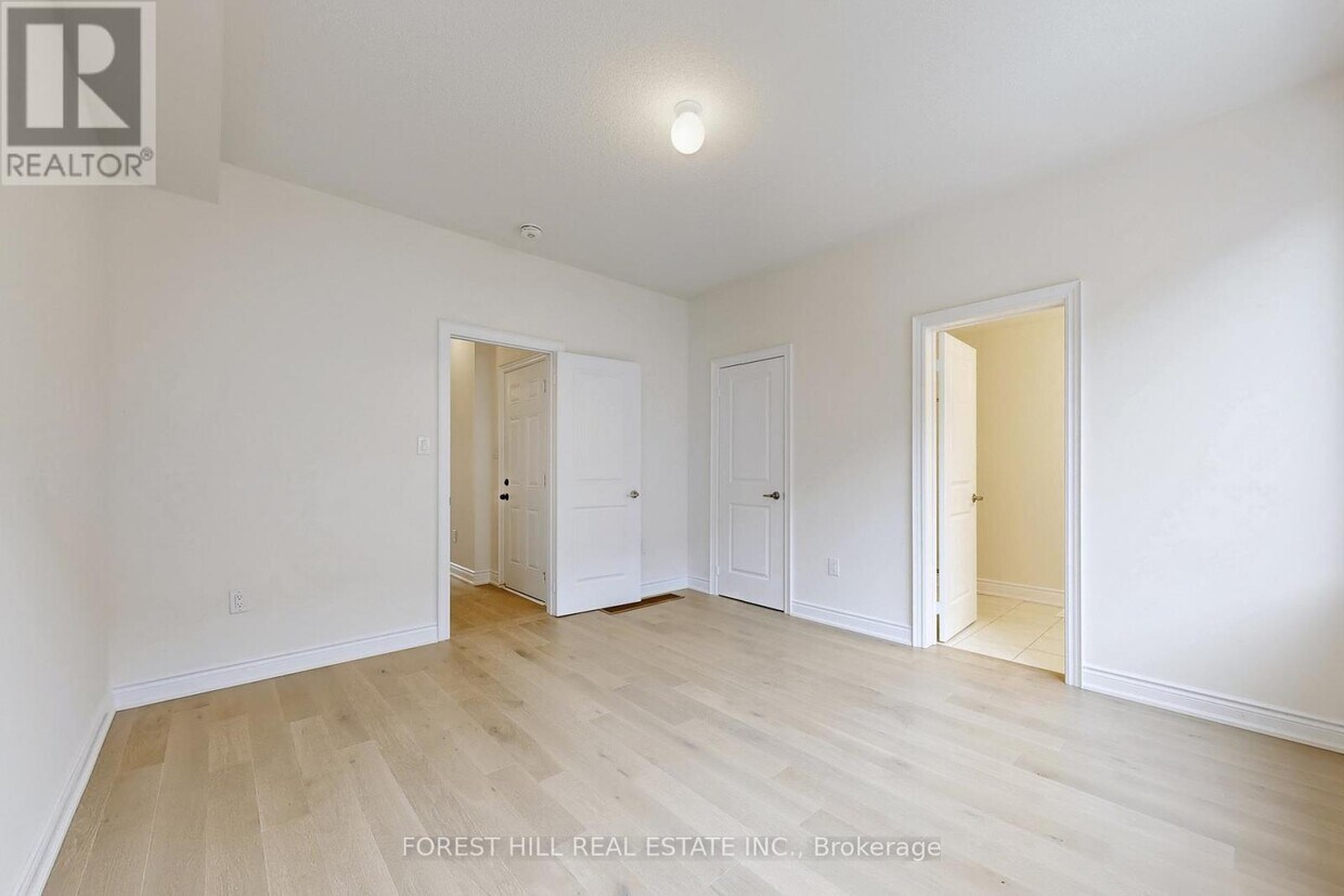 40 Tennant Cir, Vaughan, ON L4H 5L5 Townhouse for Rent in