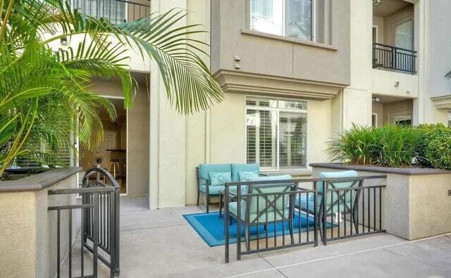 Foto del edificio - 9253 Regents Rd