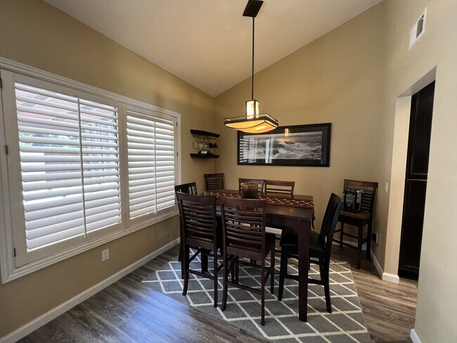 Foto del edificio - 1515 Apache Dr