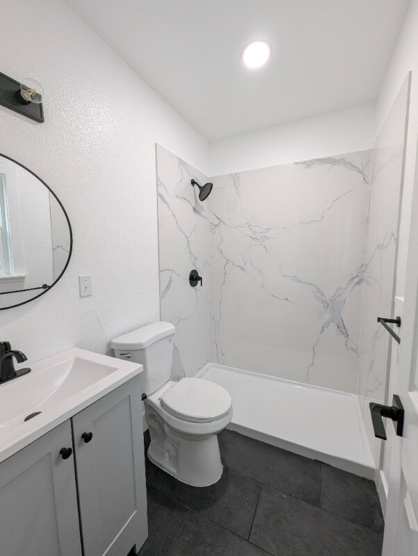 Foto del edificio - 2480 Baldwin Ave