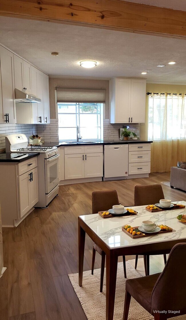 Foto del edificio - 409 Ridgeway St