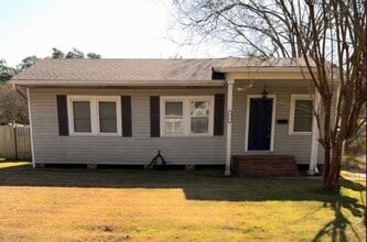 Building Photo - 418 Delgado Dr