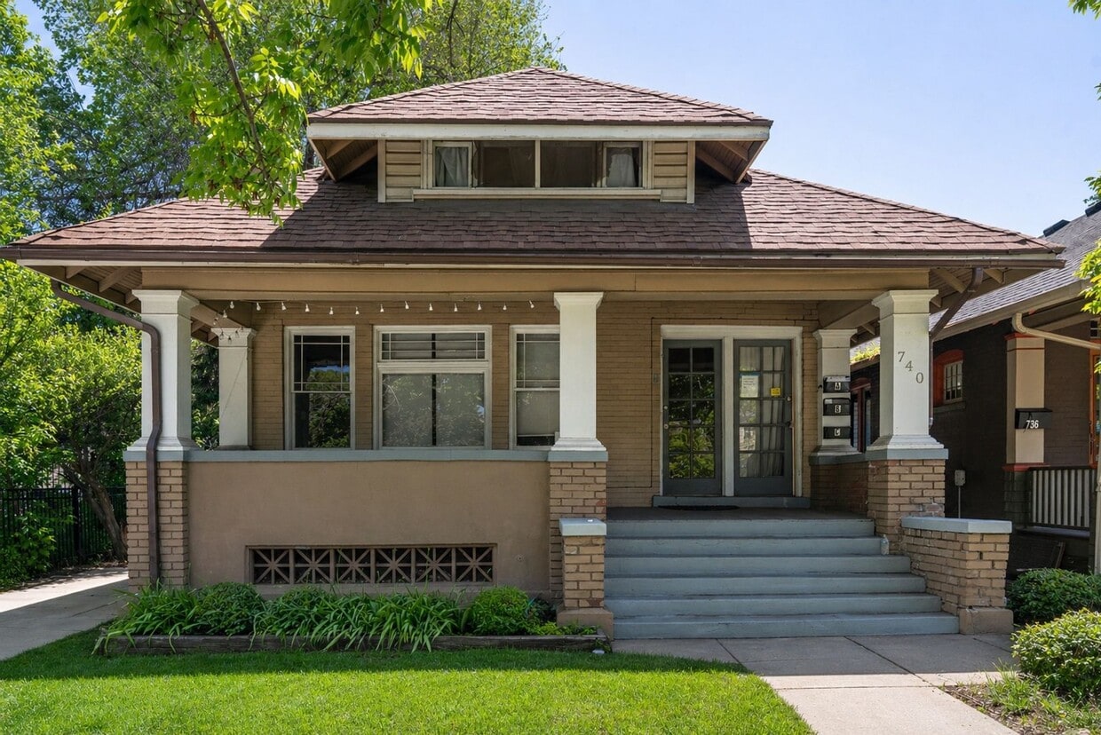 Photo - 740 E 800 S - Duplex