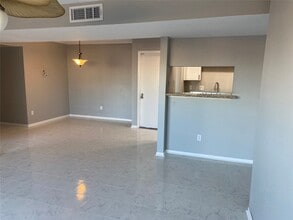 Building Photo - 8431 Hearth Dr