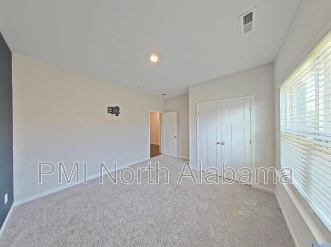 Building Photo - 26628 Kyle Ln