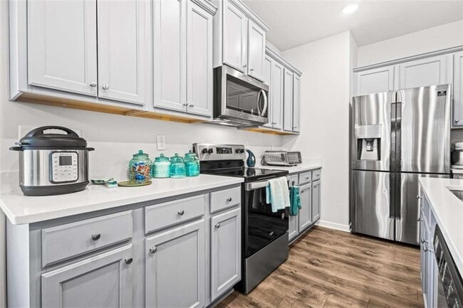 Foto del edificio - 7281 Rockhouse Rd