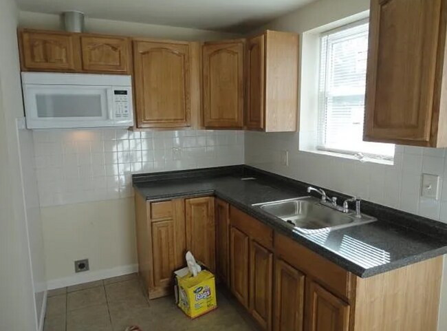 Foto del edificio - 728 Watkins St