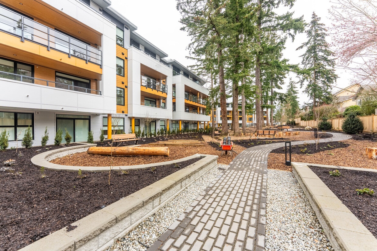 Primary Photo - Effortless Living in the Heart of South Su...