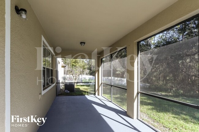 Building Photo - 7232 Bridgeview Dr
