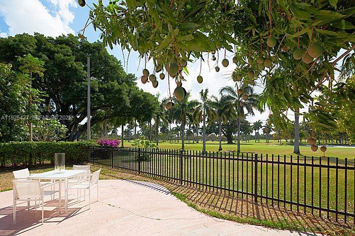 Foto principal - 5570 La Gorce Dr