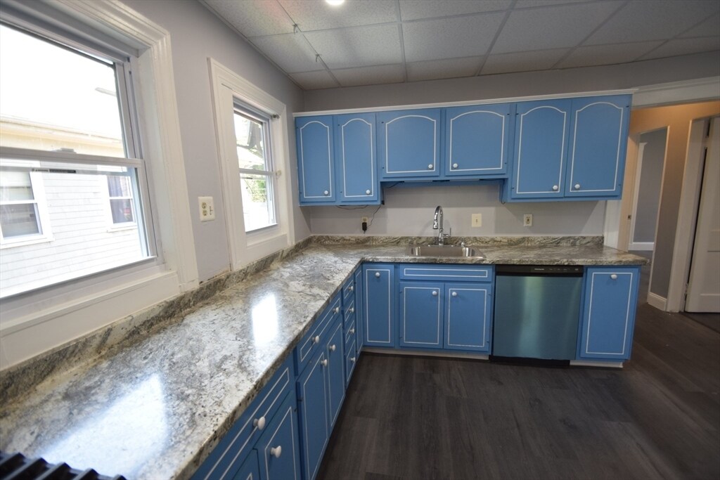 16 West St, Milton, MA 02186 Townhome Rentals in Milton MA