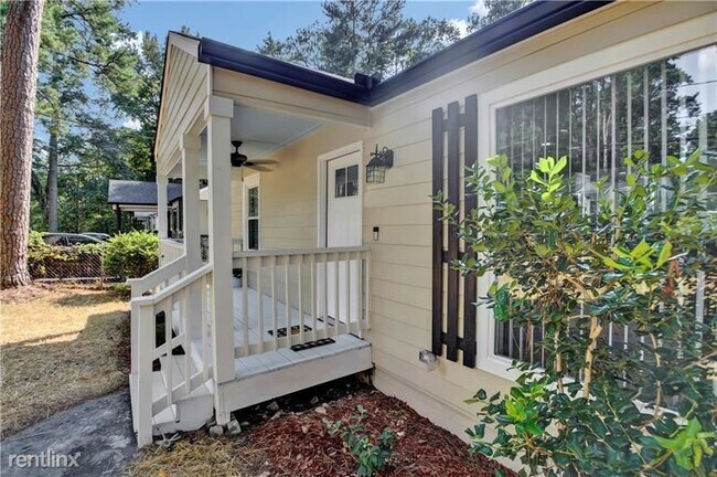 Foto del edificio - 3 br, 2 bath House - 1165 Graymont Drive SW