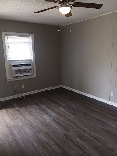 Building Photo - 430 N Mathewson Ct