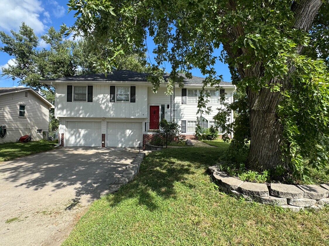 Foto principal - 4805 N 96th St