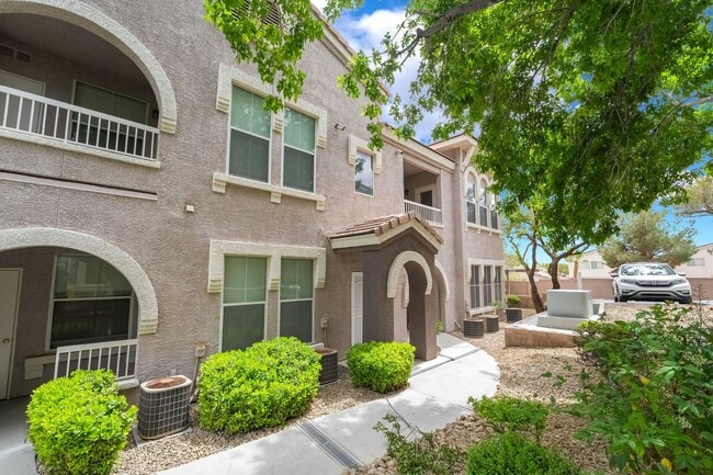 Building Photo - 9975 Peace Way