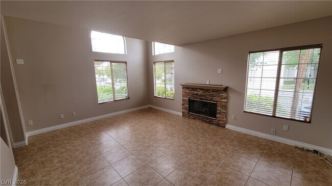 Foto del edificio - 453 Temple Canyon Pl
