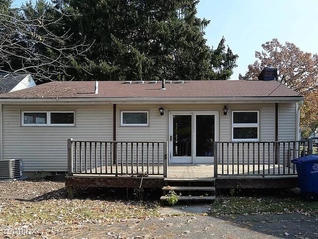 Building Photo - 2 br, 2 bath House - 875 Elizabeth Ave