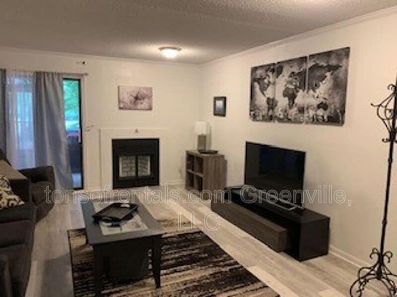 Photo - 805 Stallings Rd.
