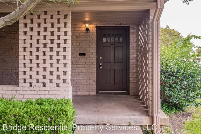 Foto del edificio - 2 br, 1 bath House - 5039 Birchman Avenue