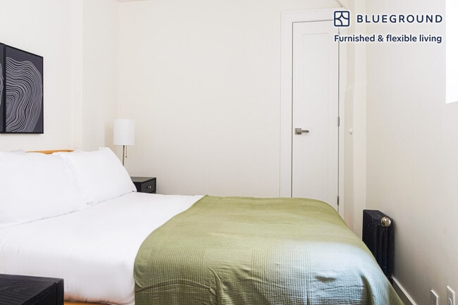 Foto del edificio - 138 E 38th St