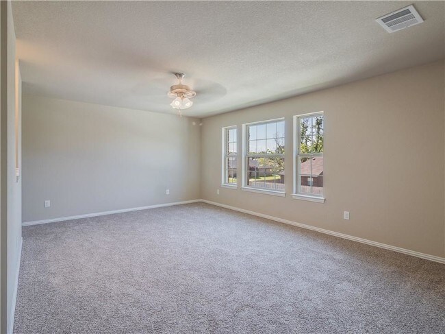 Building Photo - 2513 Serene Court