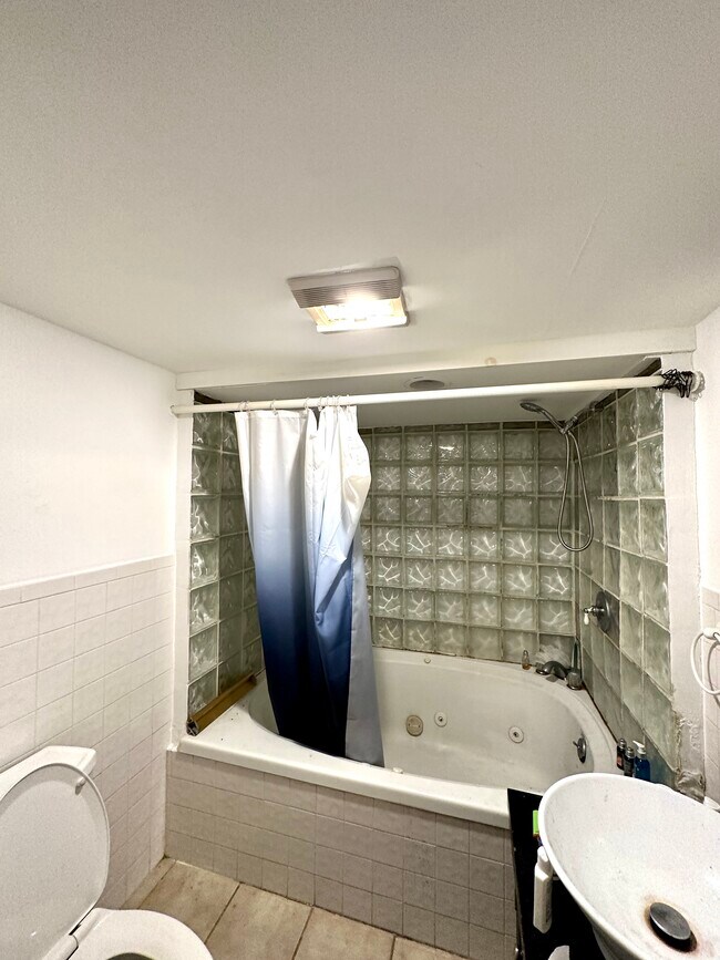 Foto del edificio - 8 Sewall St