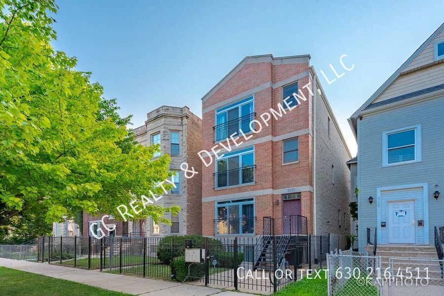 Foto principal - 5137 S Wabash Ave