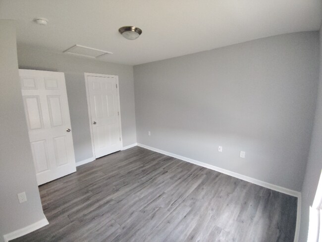 Foto del edificio - 9 Fonda Dr