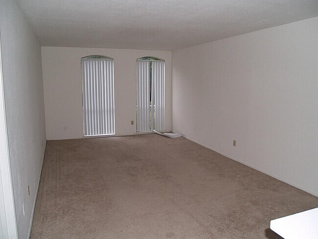 Foto del edificio - 4647 Wild Indigo St