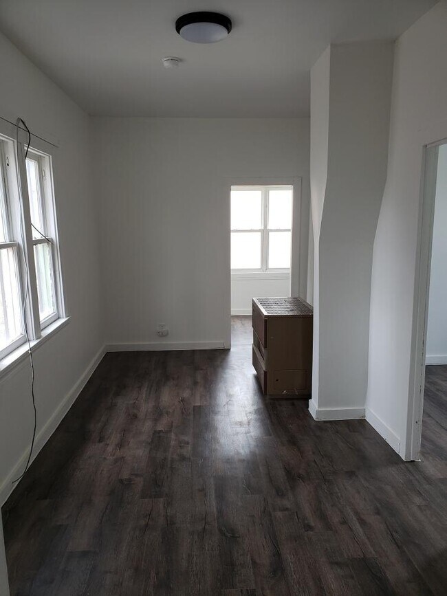 Foto del edificio - 715-711 11th Ave