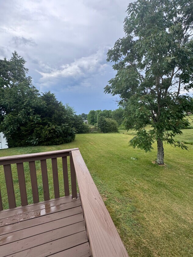 Building Photo - 3570 Castlebrooke Ln