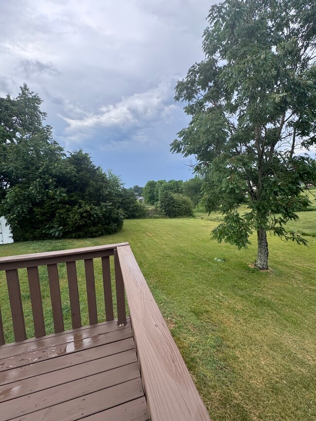 Building Photo - 3570 Castlebrooke Ln