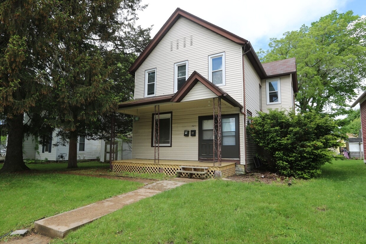 Primary Photo - 421 S Garfield Ave