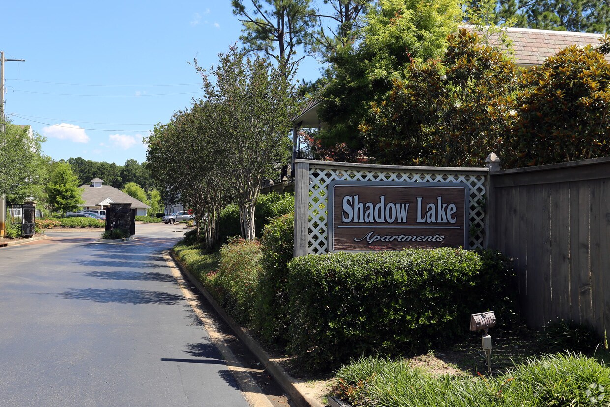 Shadow Lake Apartments Apartments Flowood, MS